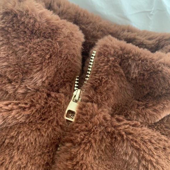 Blashe Camel Brown Faux Fur Cropped Coat - Picture 3 of 4